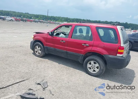 2005 Ford Escape Xls из США, поврежденный, VIN 1FMYU02Z05KA03183